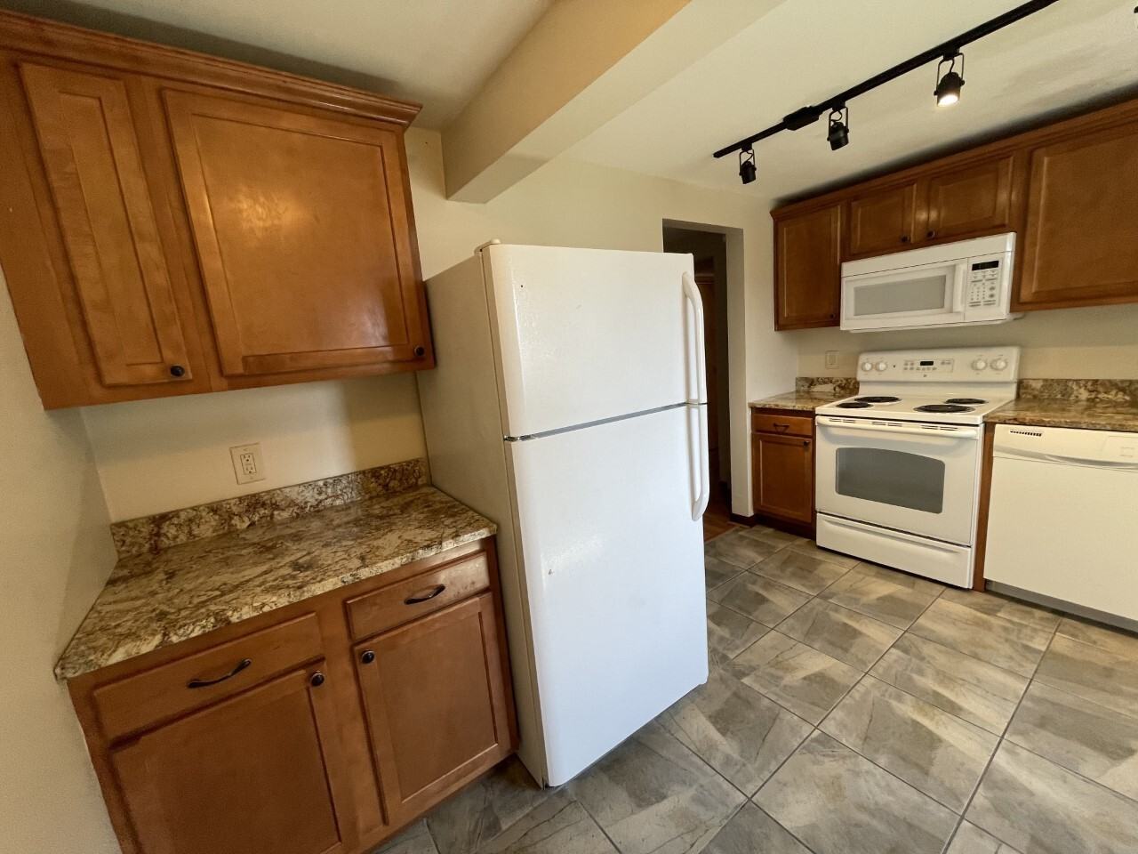 128 Lacrosse St ## D5 - Photo 6 of 12