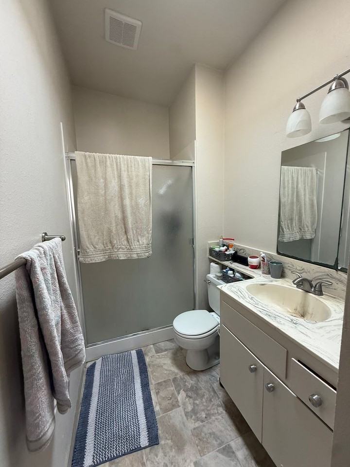 3210 Trawler Pl - Photo 6 of 12