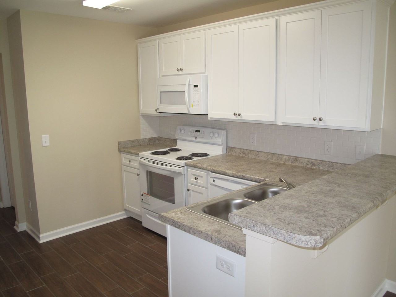 160 Conner Loop - Photo 4 of 16