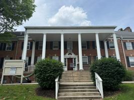 featured image of 218 E 17th Ave