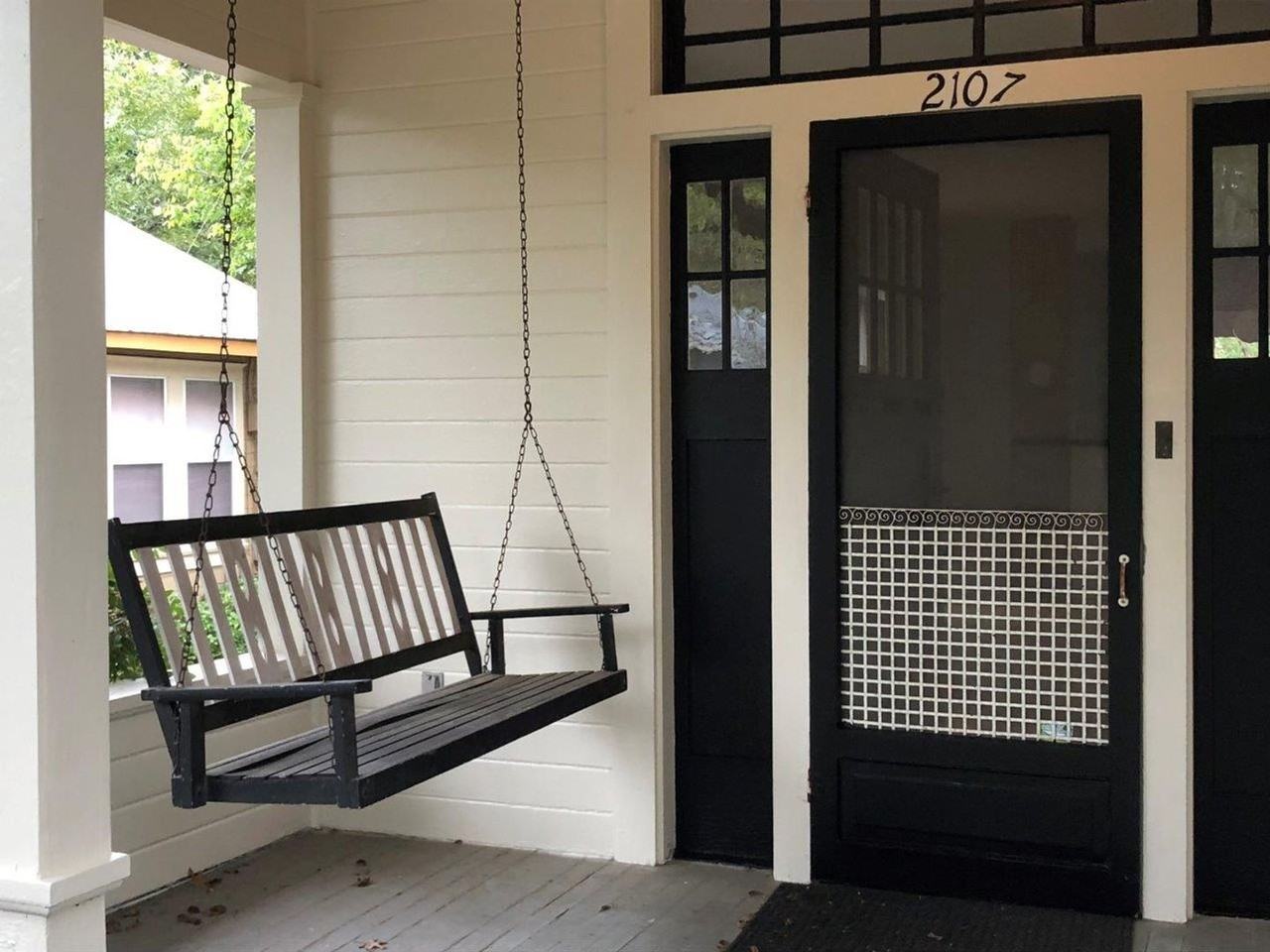 2107 Newton St - Photo 2 of 31