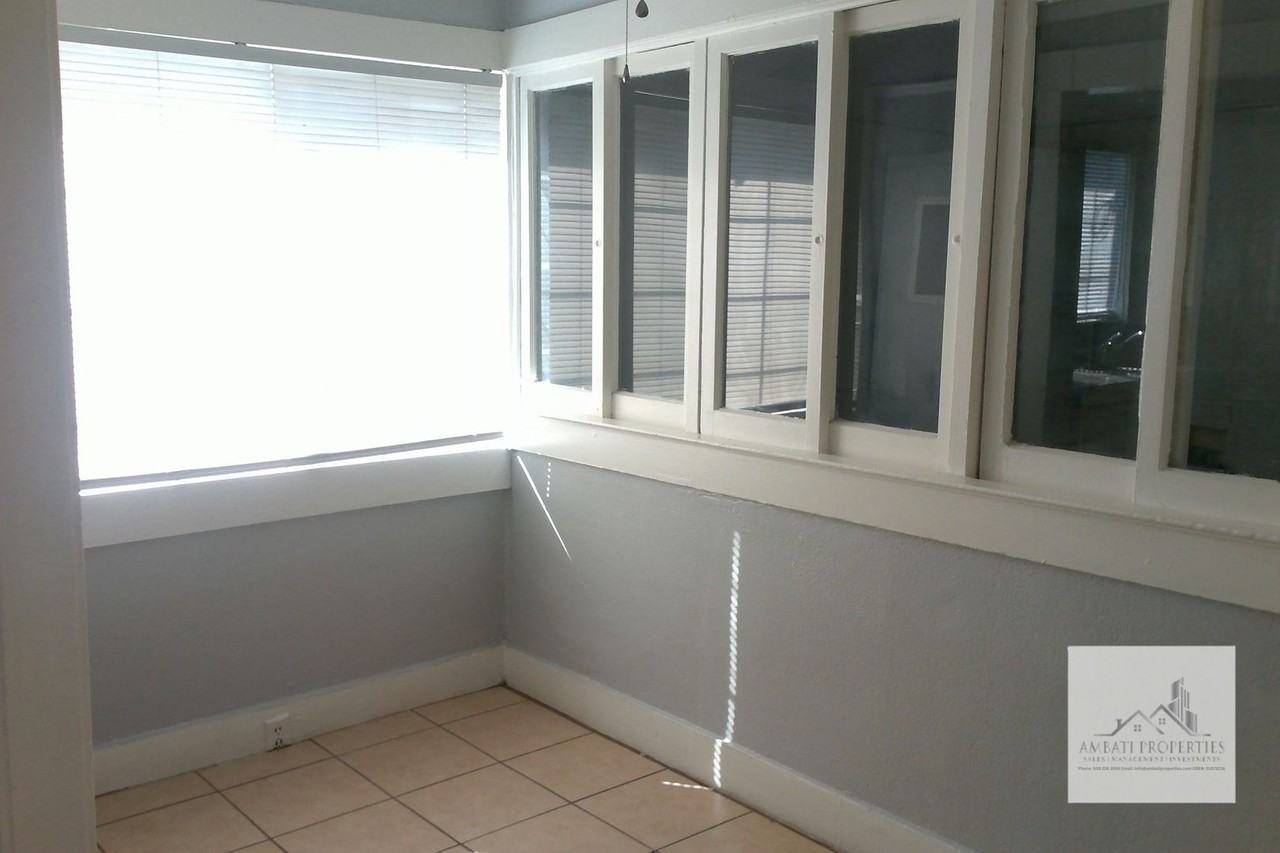 1439 N Ferger Ave - Photo 3 of 12