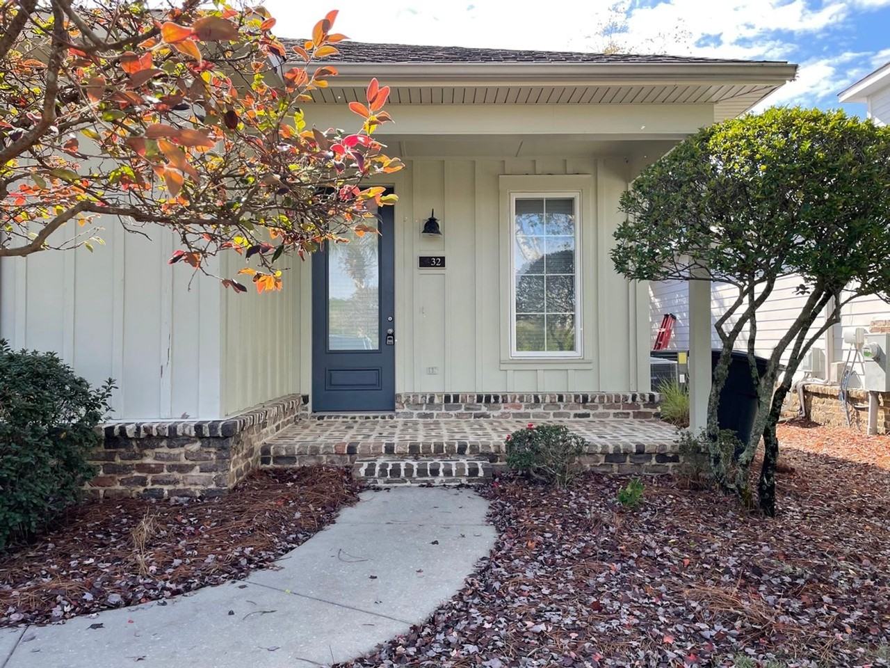 32 Christian Dr - Photo 2 of 45