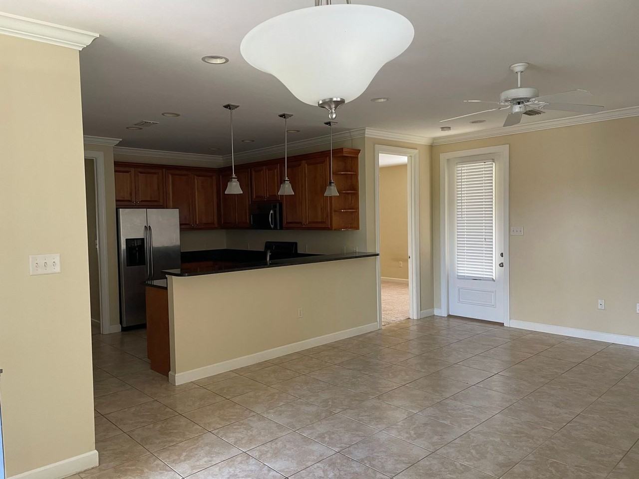 32 Christian Dr - Photo 6 of 45