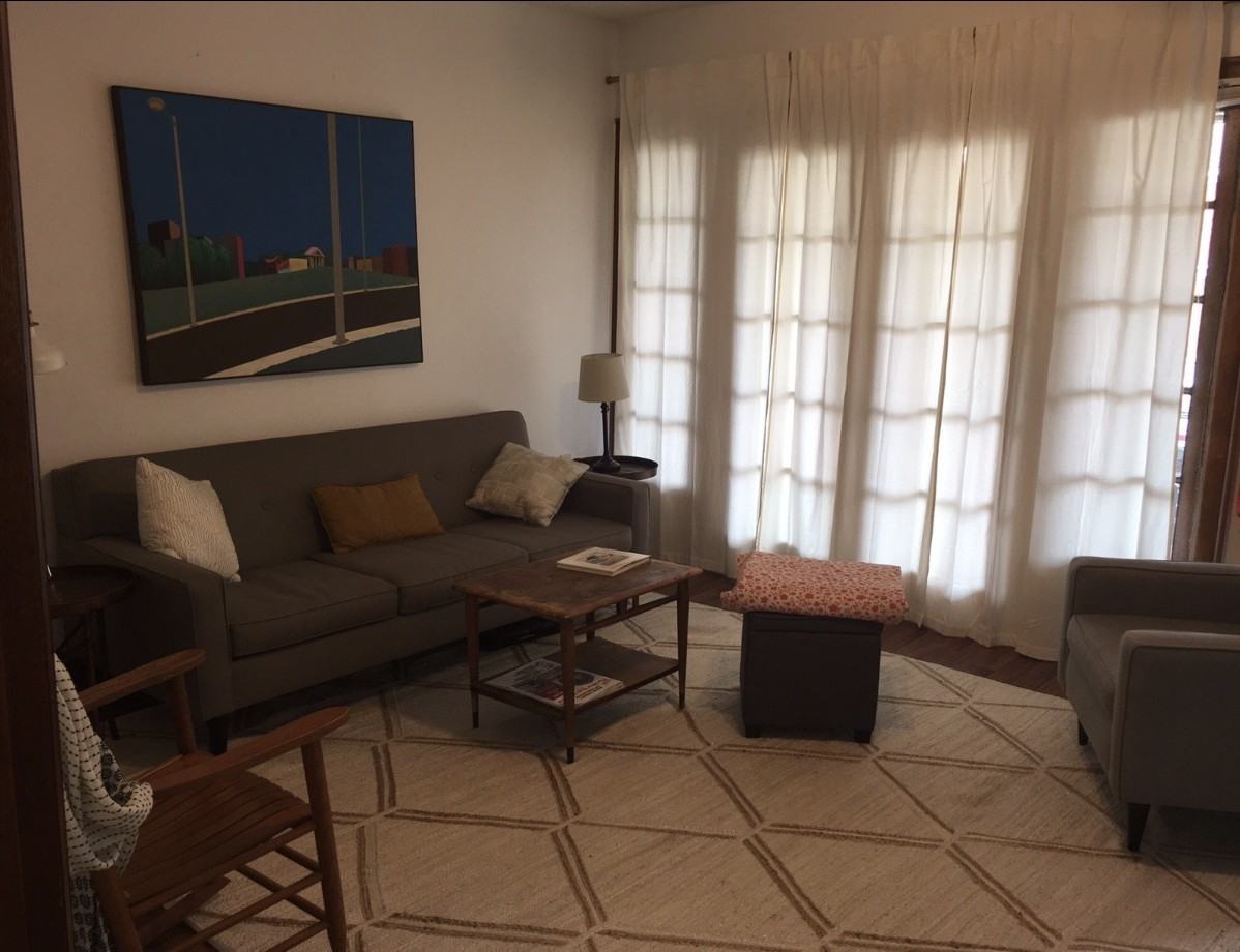 1027 10th St - Photo 2 of 18