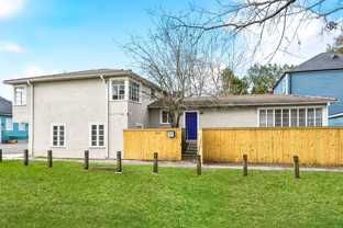 638 Seguin St - Photo 1 of 1