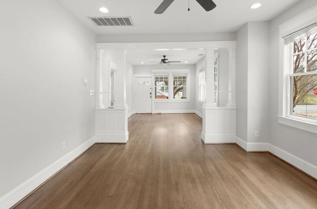 40 Webster Ave - Photo 3 of 15