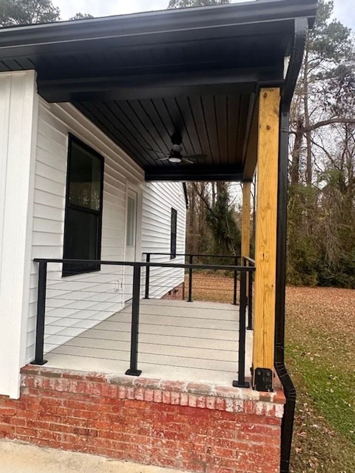 1211 1211 W Dr - Photo 2 of 16