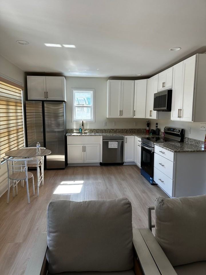 1211 1211 W Dr - Photo 3 of 16