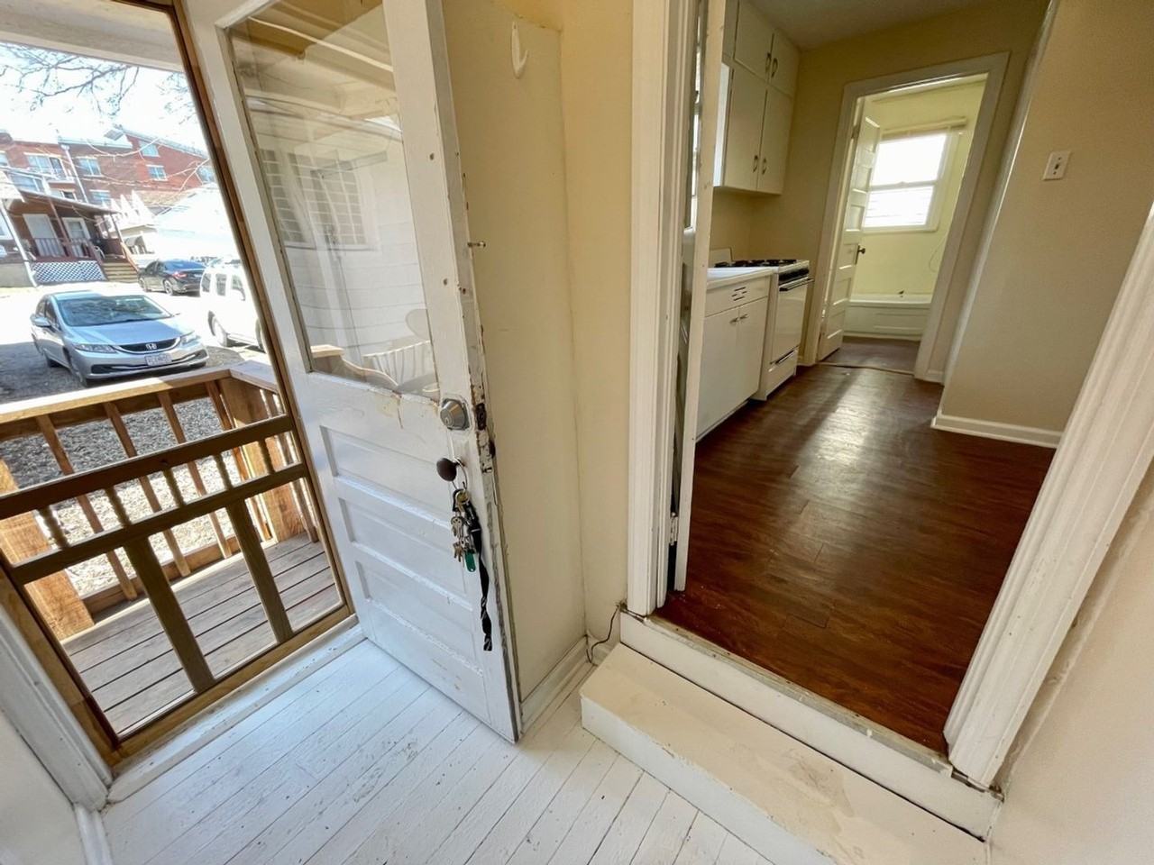 1203 E Walnut St #C - Photo 3 of 14