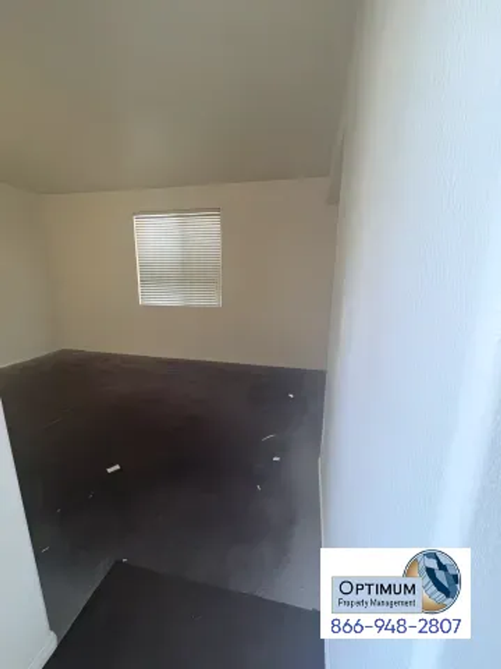 15852 Desert Poppy Ln - Photo 4 of 37