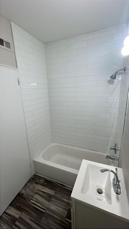 Mascher Court - Photo 7 of 10