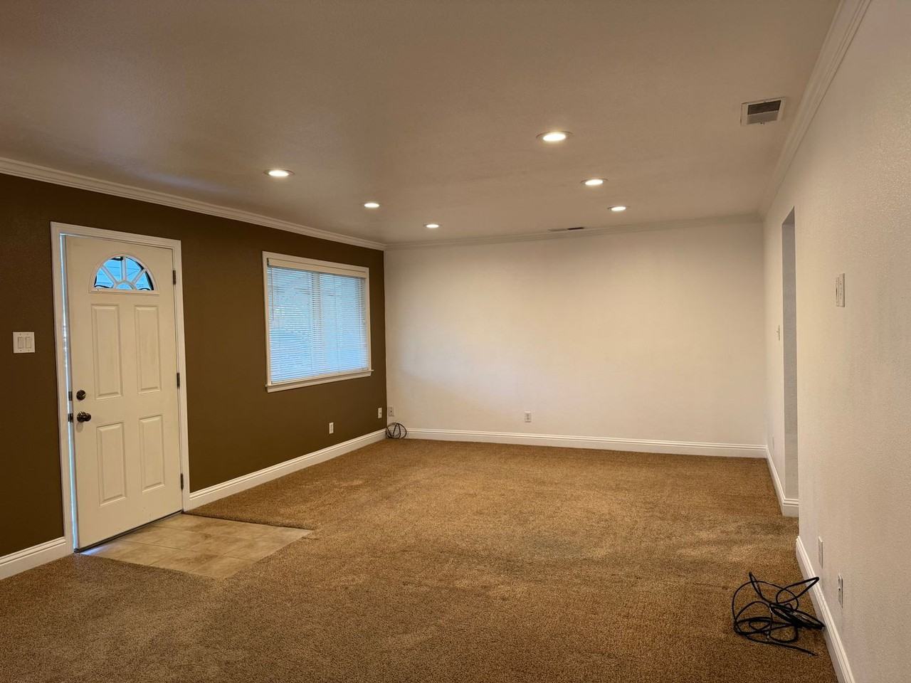 304 Livoti Ave - Photo 2 of 22