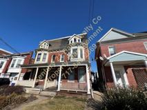 1305 N George St 2nd Fl - Photo 1 of 1