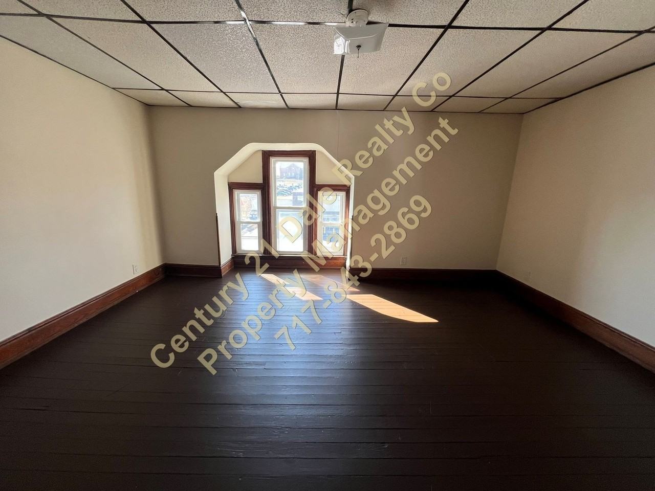 1305 N George St 2nd Fl - Photo 7 of 18