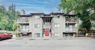 3221208 - Photo 1 of 1