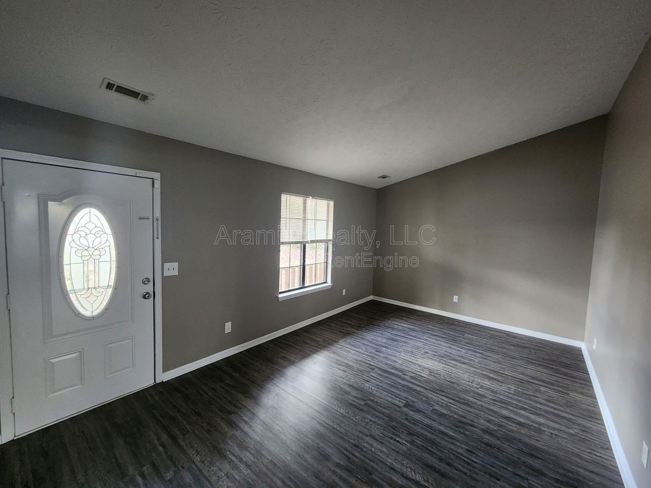 2990 Carriage Trl - Photo 2 of 21