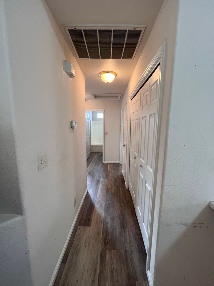 2462 S 780 W - Photo 7 of 13