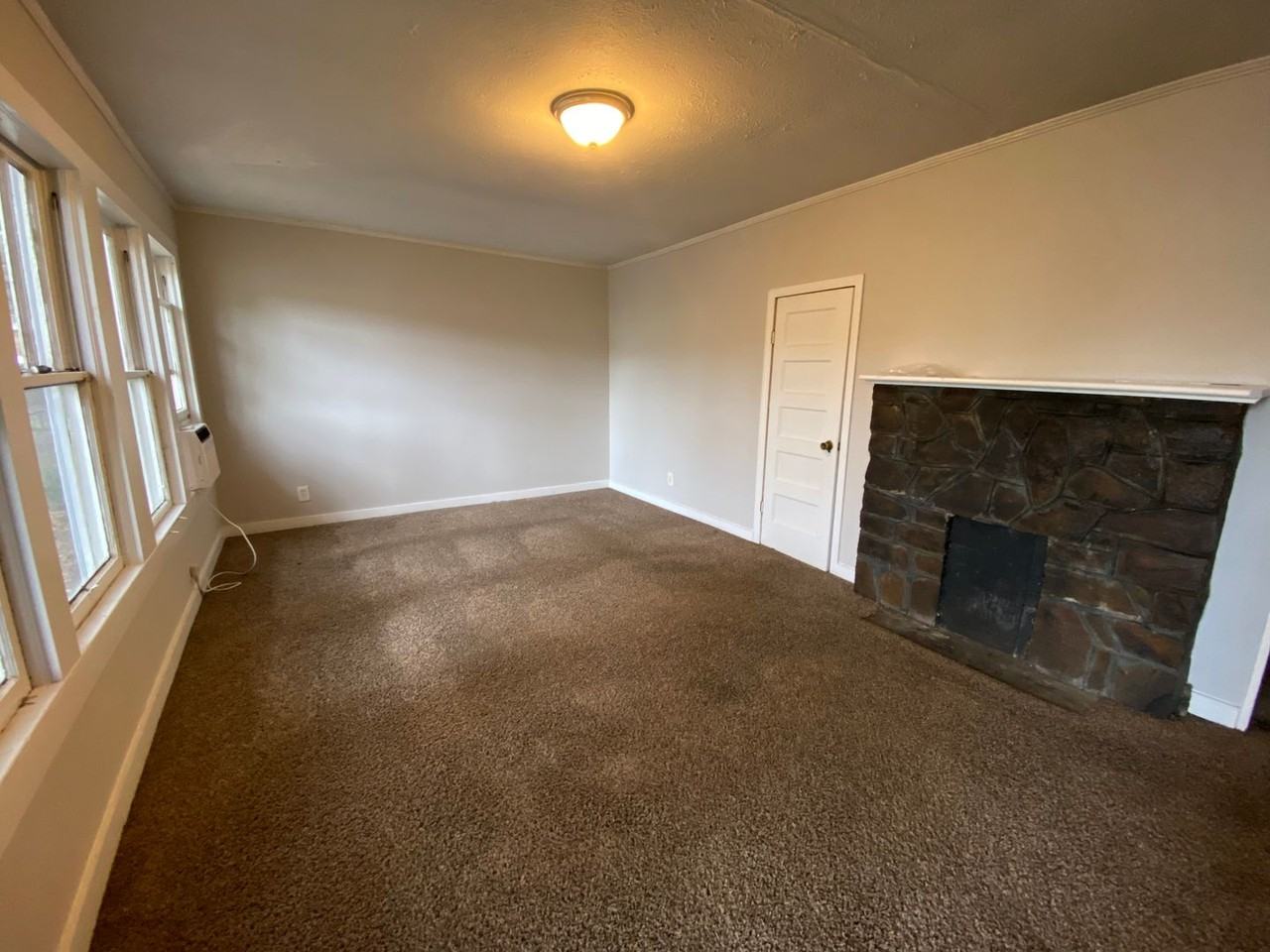 208 Tolbert St Ne - Photo 2 of 15