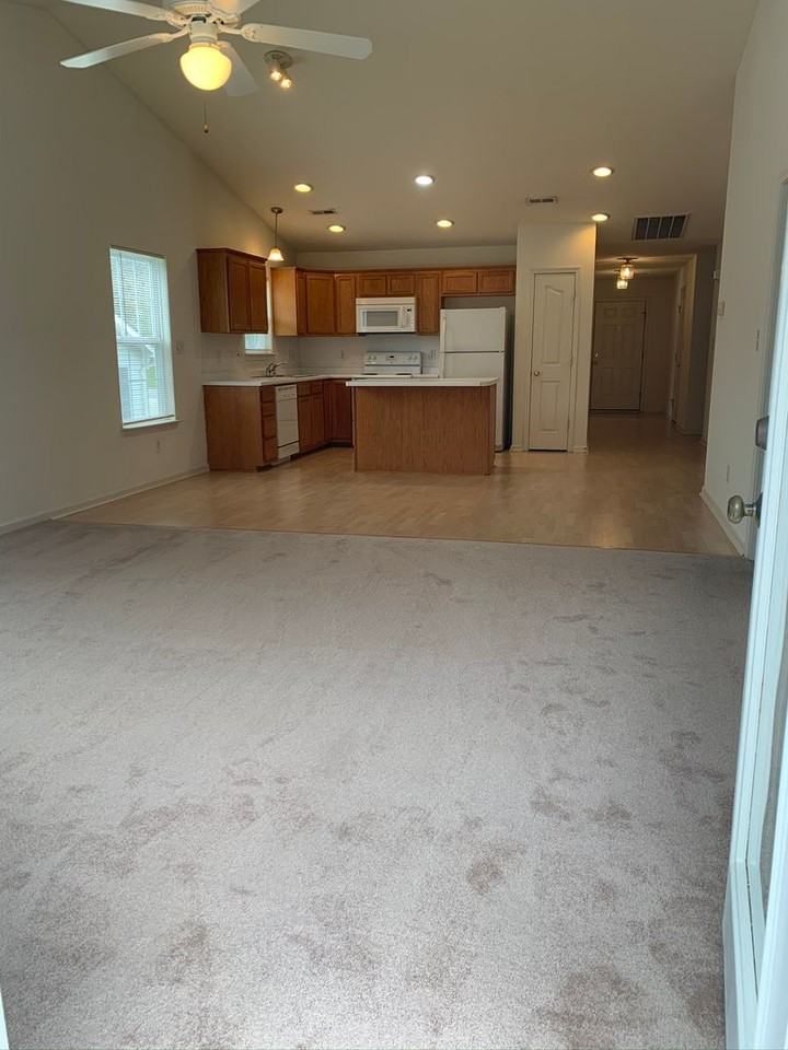 132 Springwood Ln - Photo 6 of 20