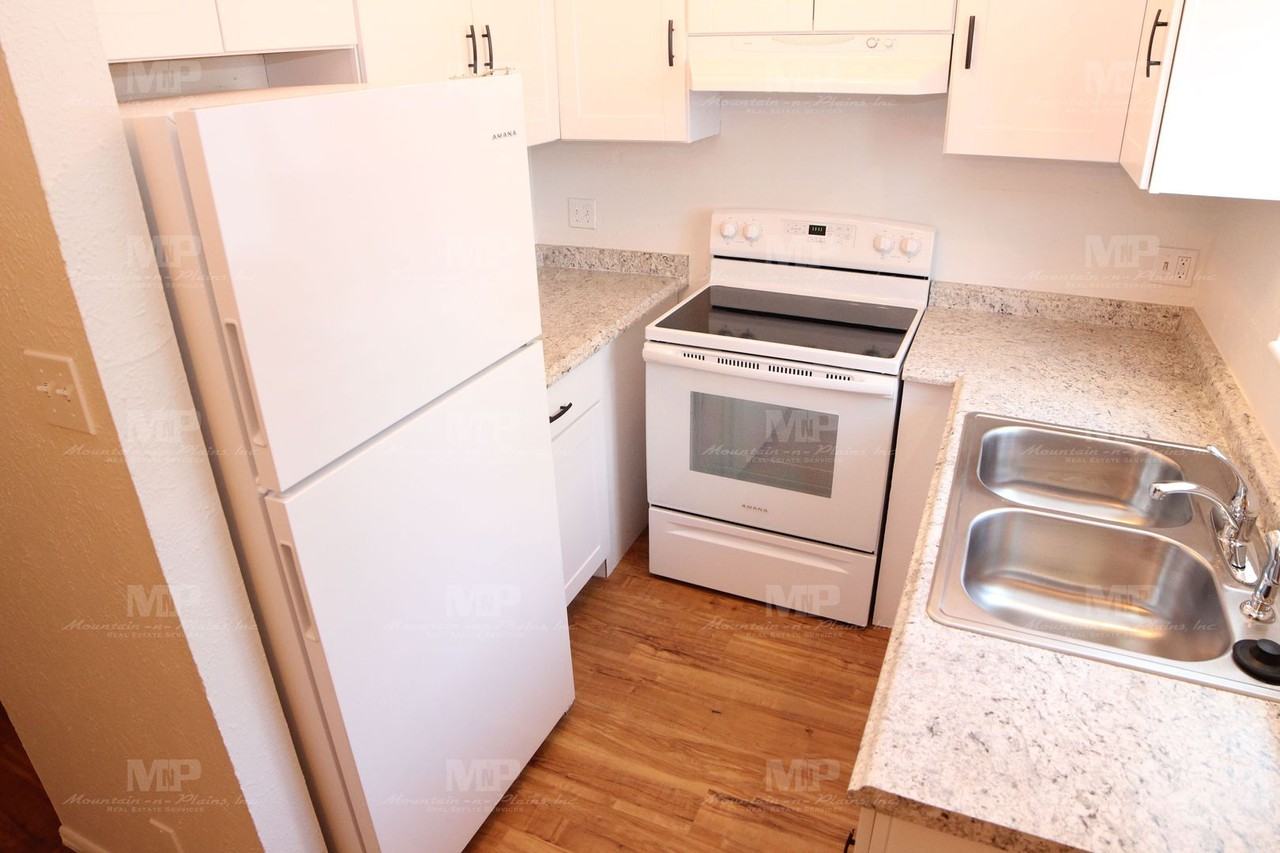 301 Peterson St #104 - Photo 3 of 10