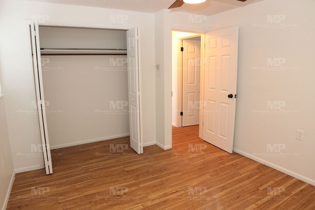 301 Peterson St #104 - Photo 6 of 10