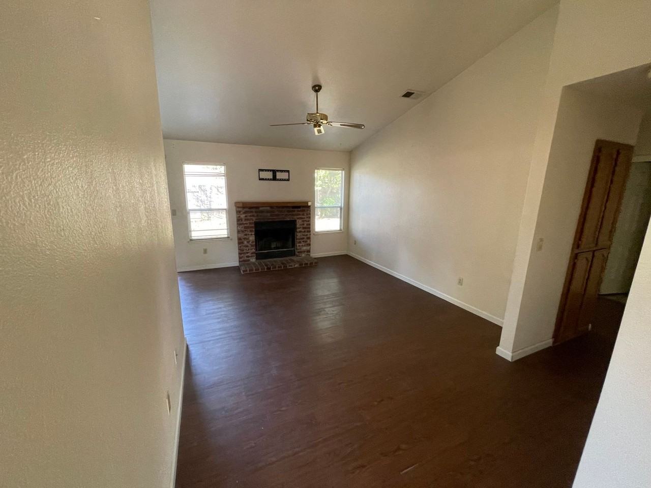 604 Hovey Way - Photo 2 of 18