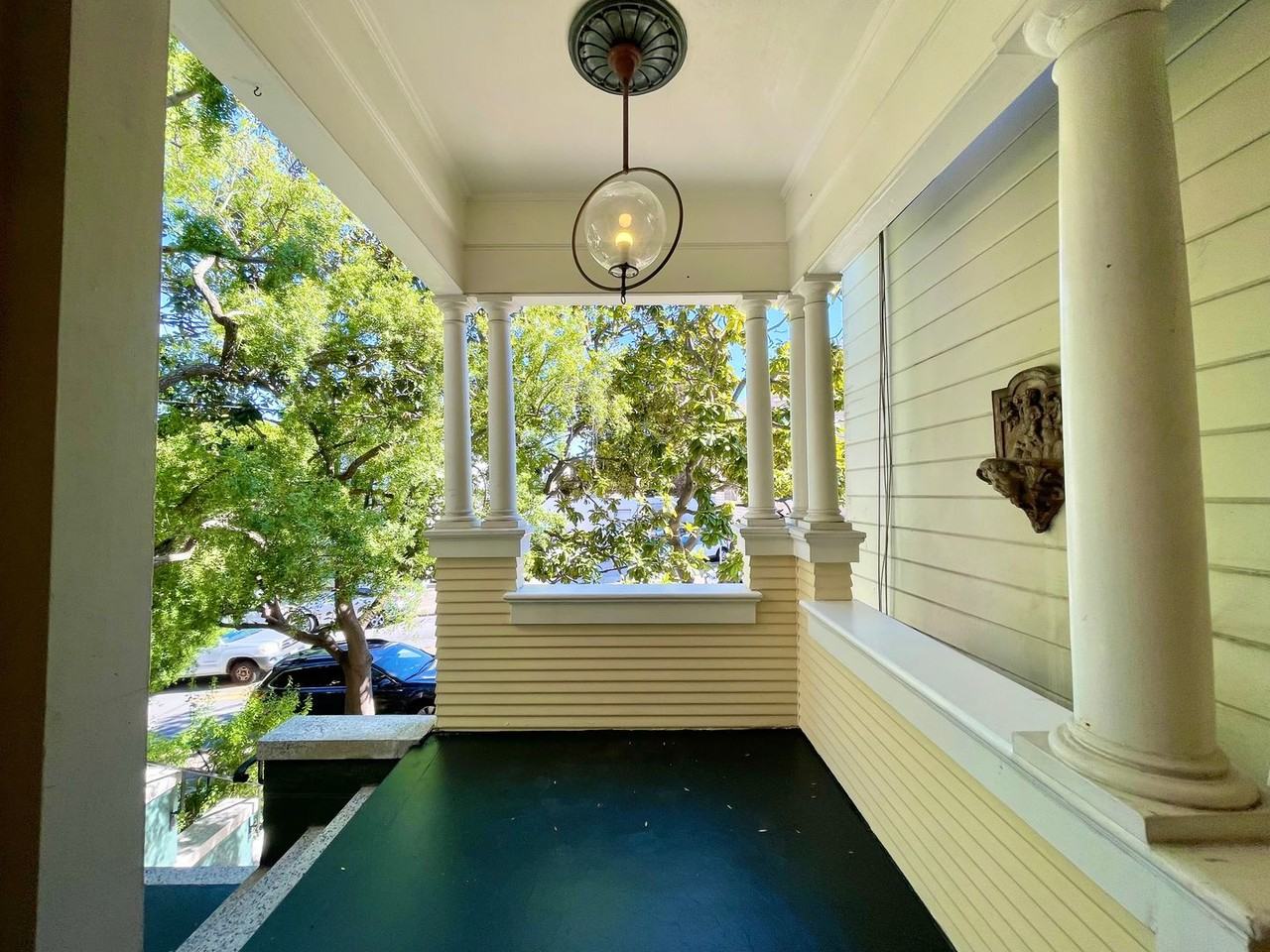 1111 Stanyan St - Photo 2 of 36