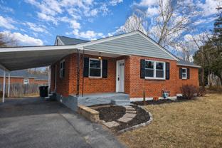 8 W Chestnut Hill Rd - Photo 1 of 1