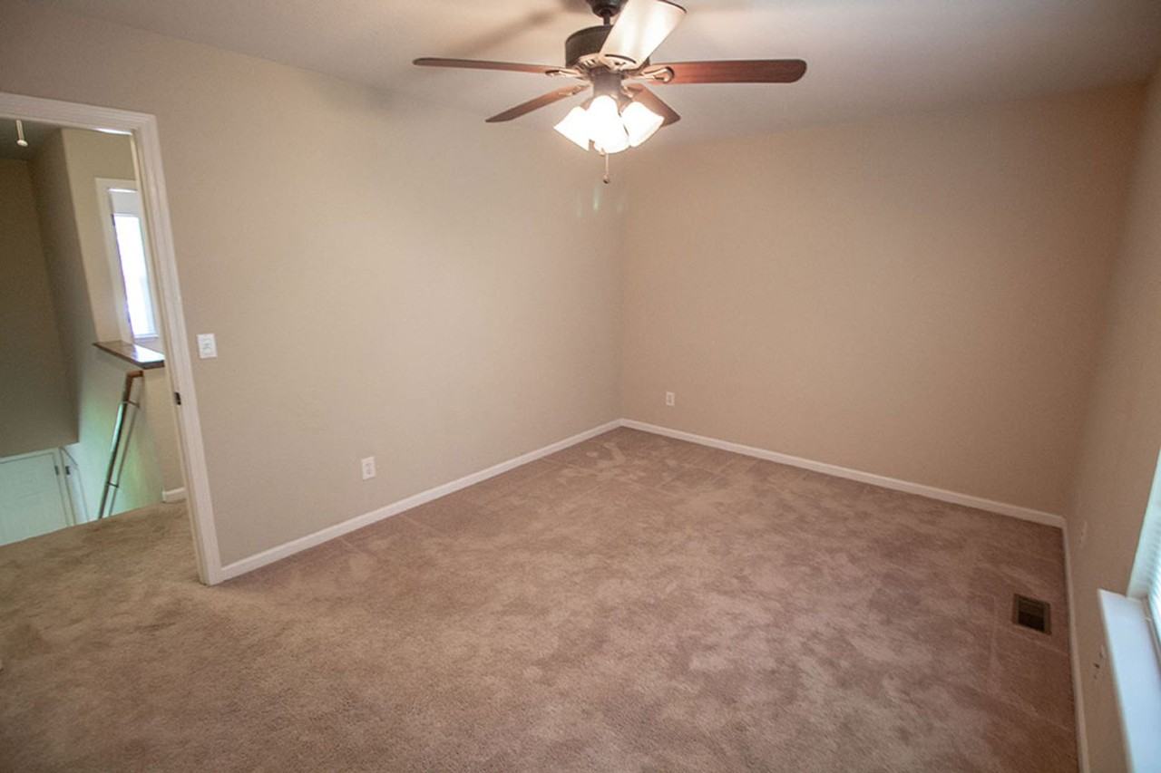 1329 Valley Creek Ln - Photo 2 of 48