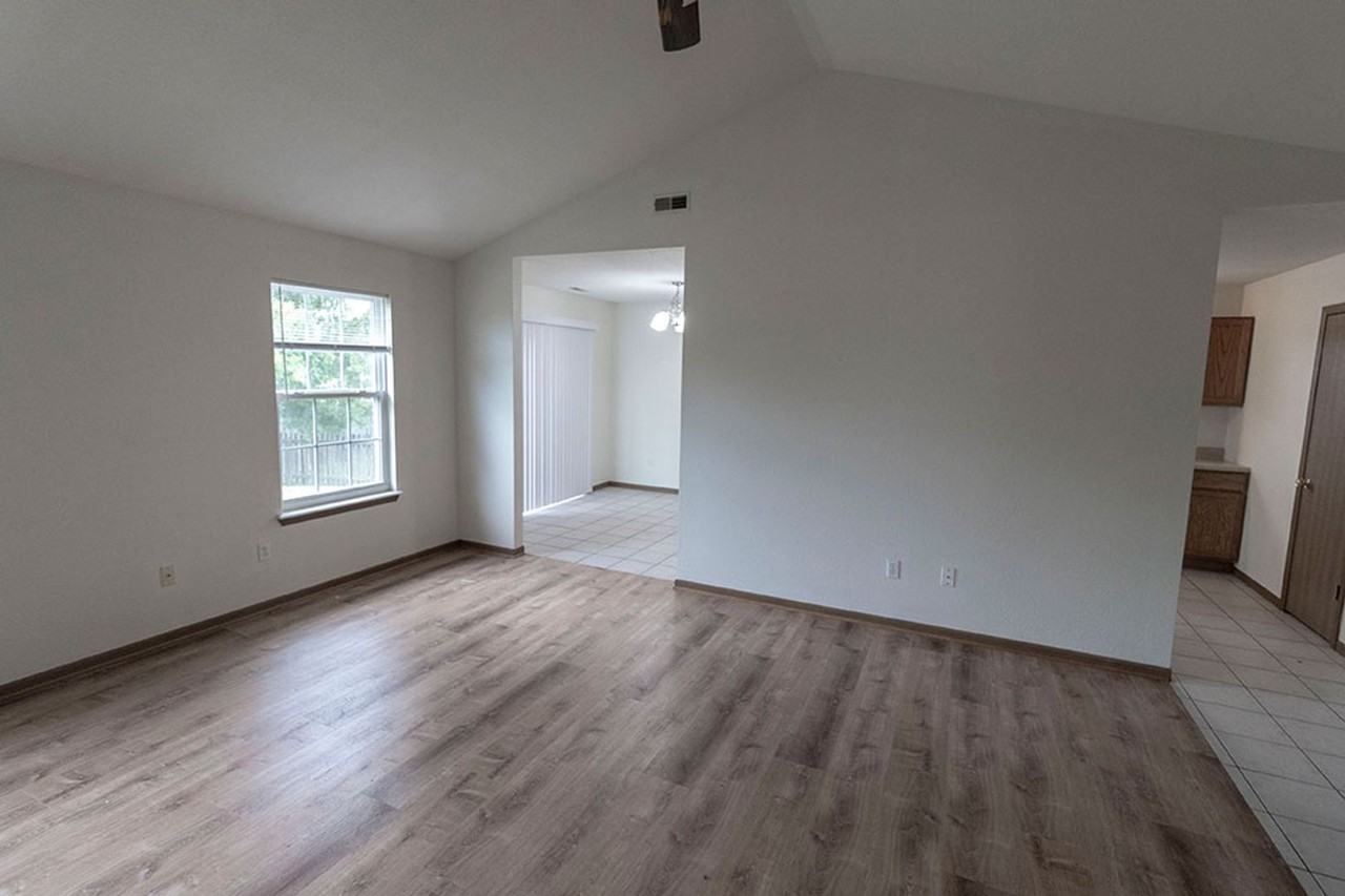 1603 Native Dancer Dr - Photo 5 of 24