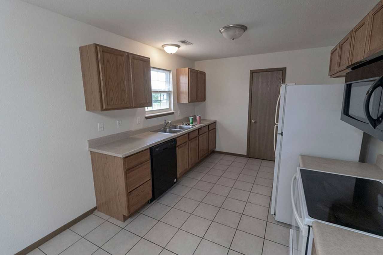 1603 Native Dancer Dr - Photo 6 of 24