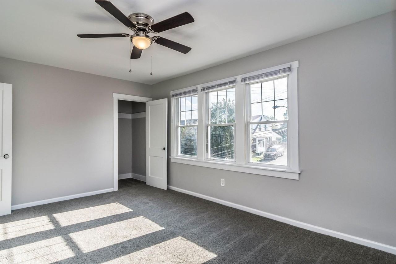 2030 Pioneer Ave - Photo 6 of 26