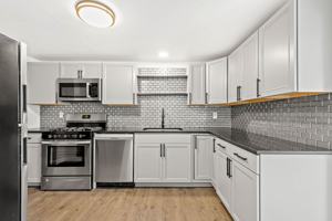 featured image of 813 E 10th Ave