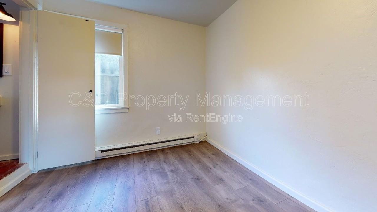 1078 3rd St #1078 - Photo 6 of 8
