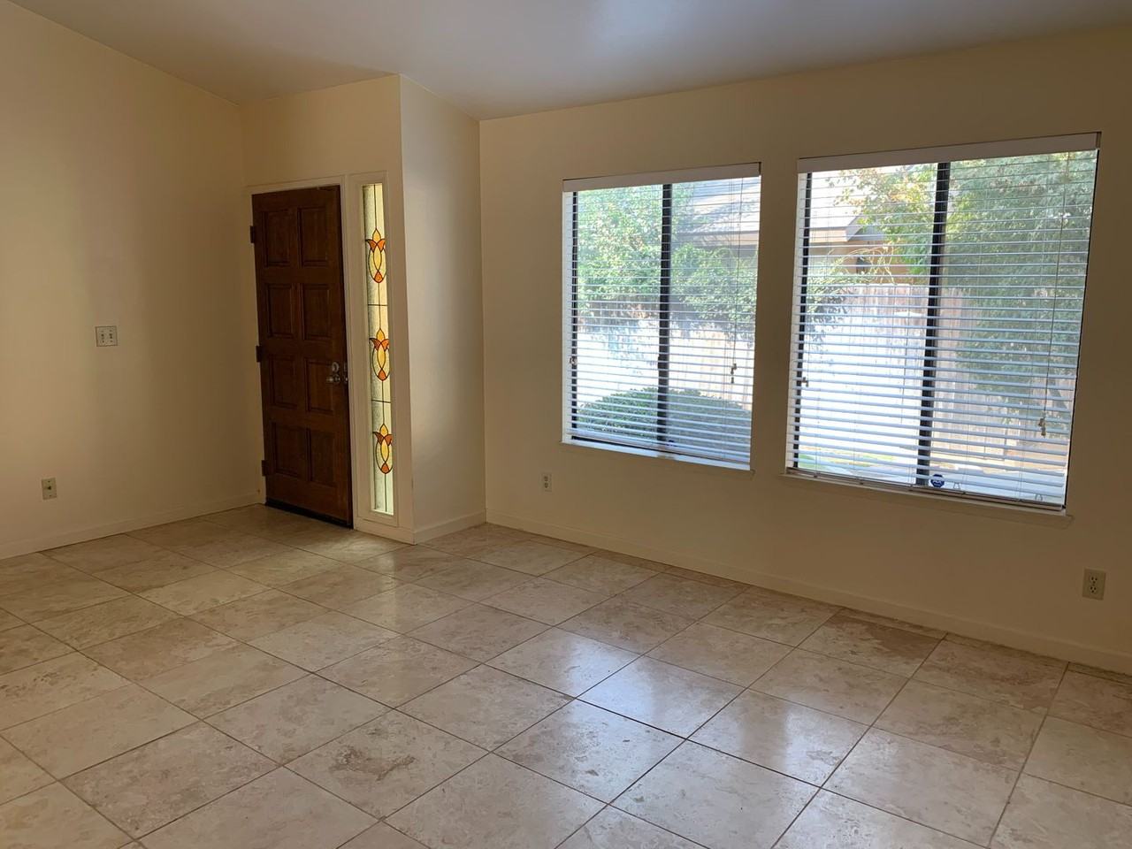 4845 W Cypress Ave - Photo 3 of 17