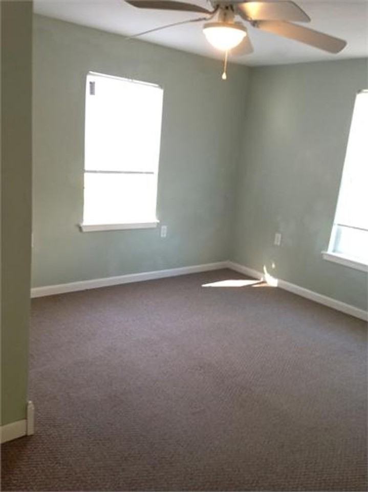 159 Chetta Pl - Photo 4 of 13