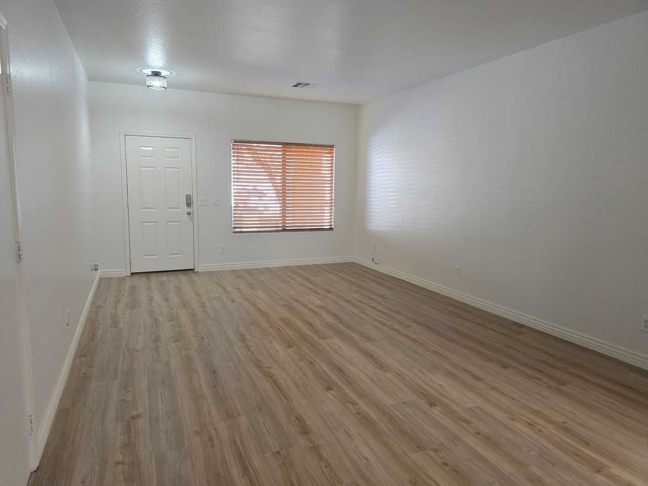 2851 W Jasper Butte Dr - Photo 4 of 17