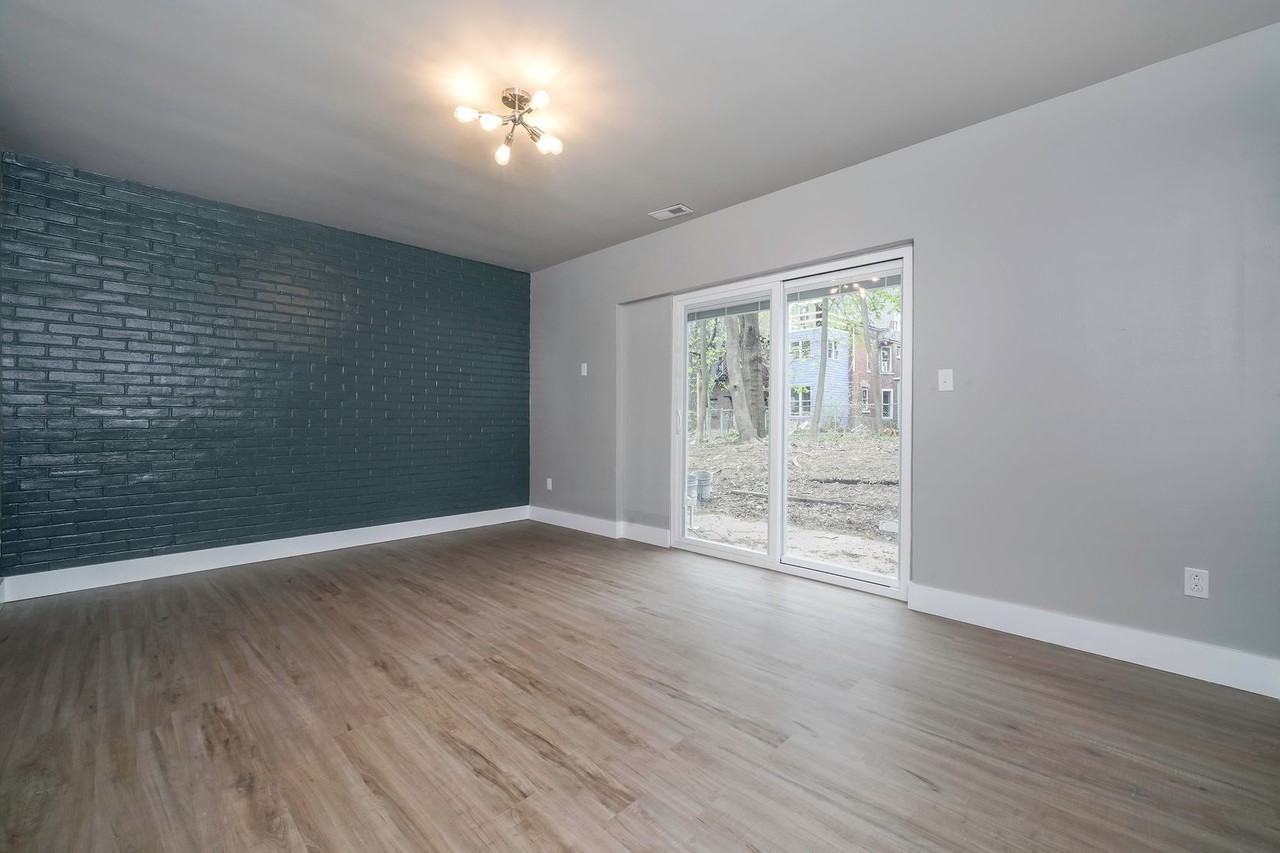 204 South Ave - Photo 5 of 11