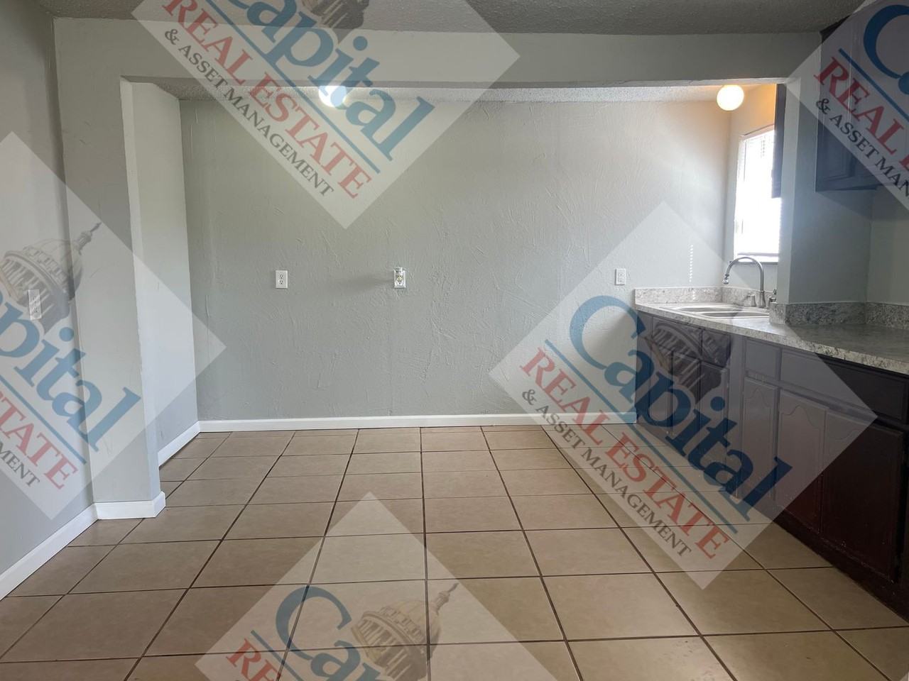 407 E Key Blvd - Photo 6 of 34