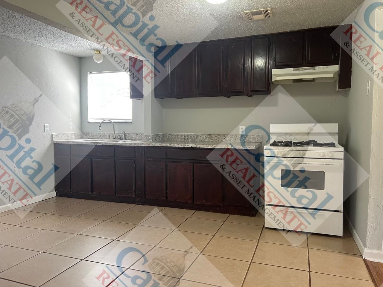 407 E Key Blvd - Photo 7 of 34