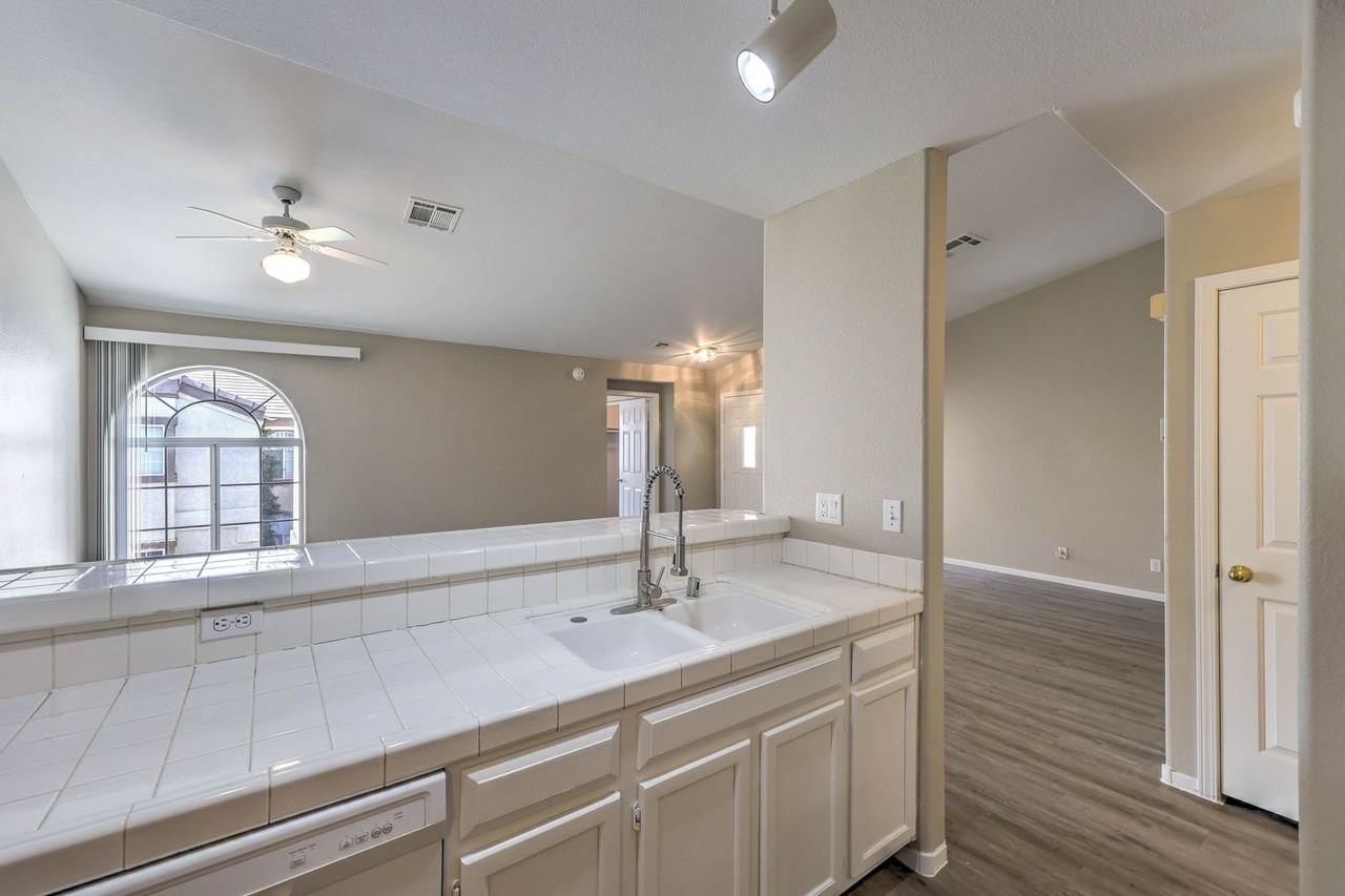 3637 Ian Thomas St - Photo 6 of 15