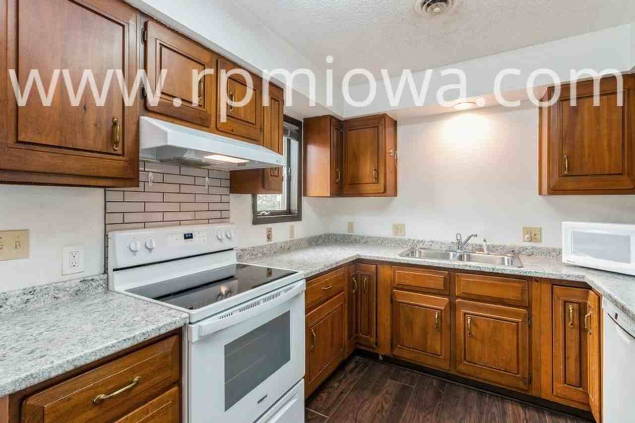 1507 N Dakota Ave - Photo 7 of 15