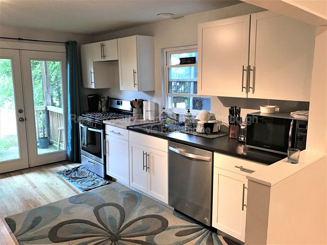 5619 E Liberty Blvd #1 - Photo 2 of 12