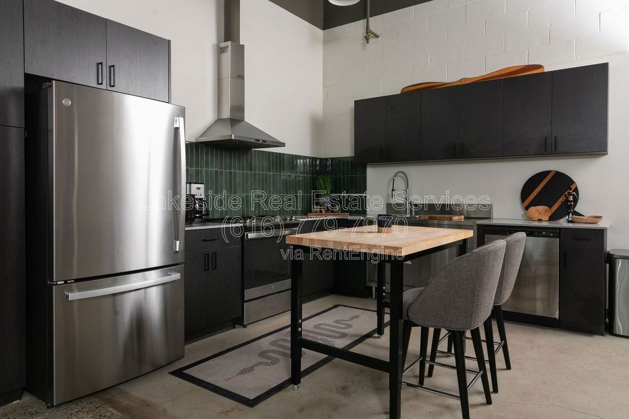 851 Fulton St W #W106 - Photo 5 of 42