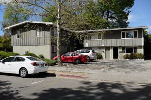 featured image of 204 University Ave