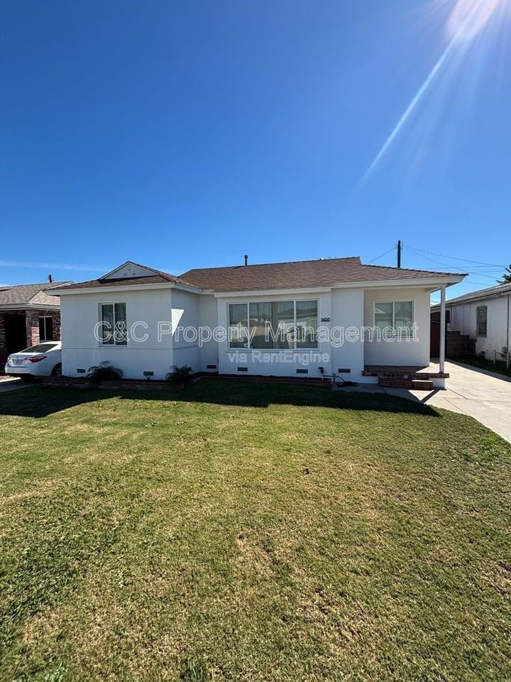 1408 E 142nd St - Photo 2 of 19