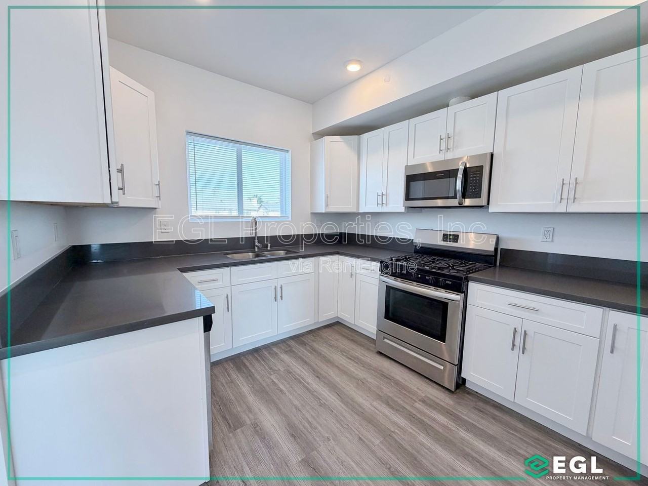 10501 Buford Ave #I - Photo 4 of 19