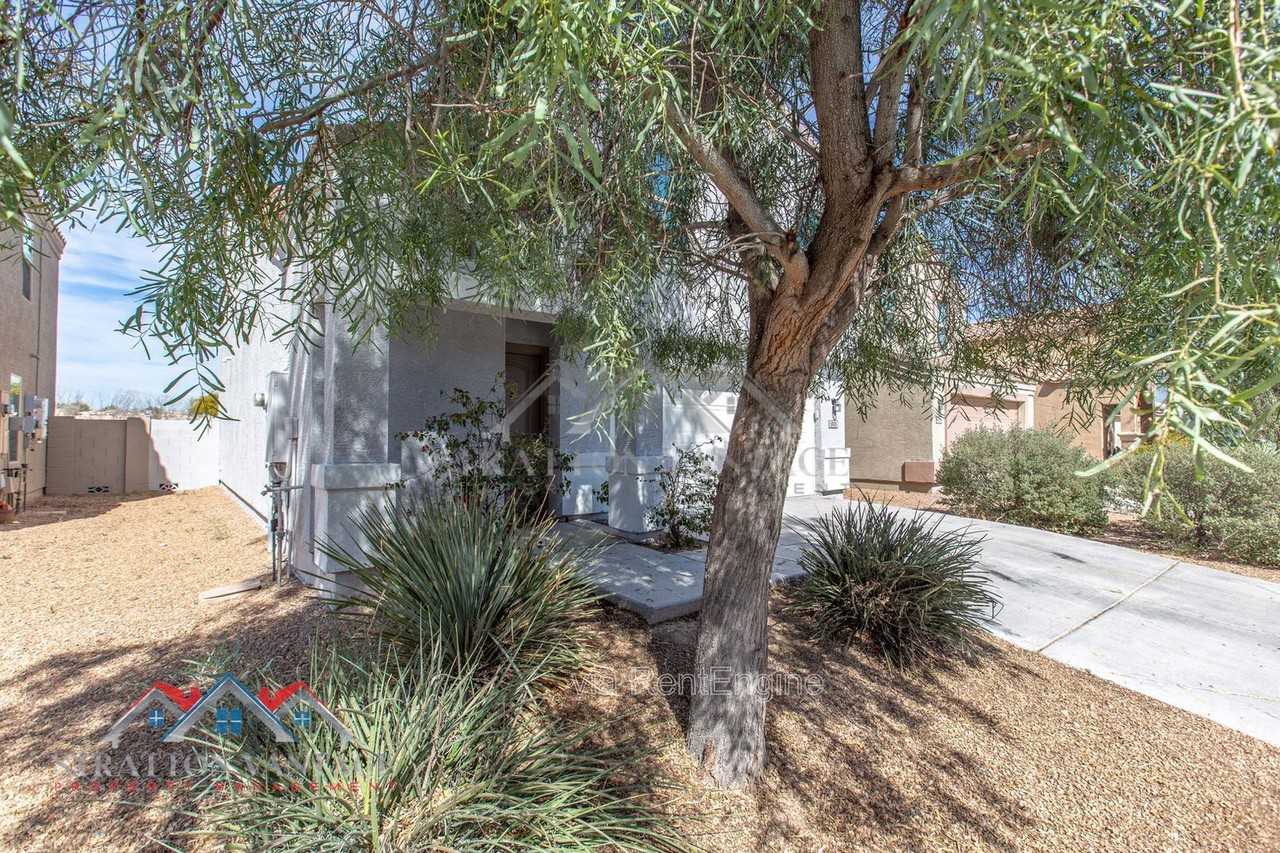 5926 E Oasis Blvd - Photo 3 of 41