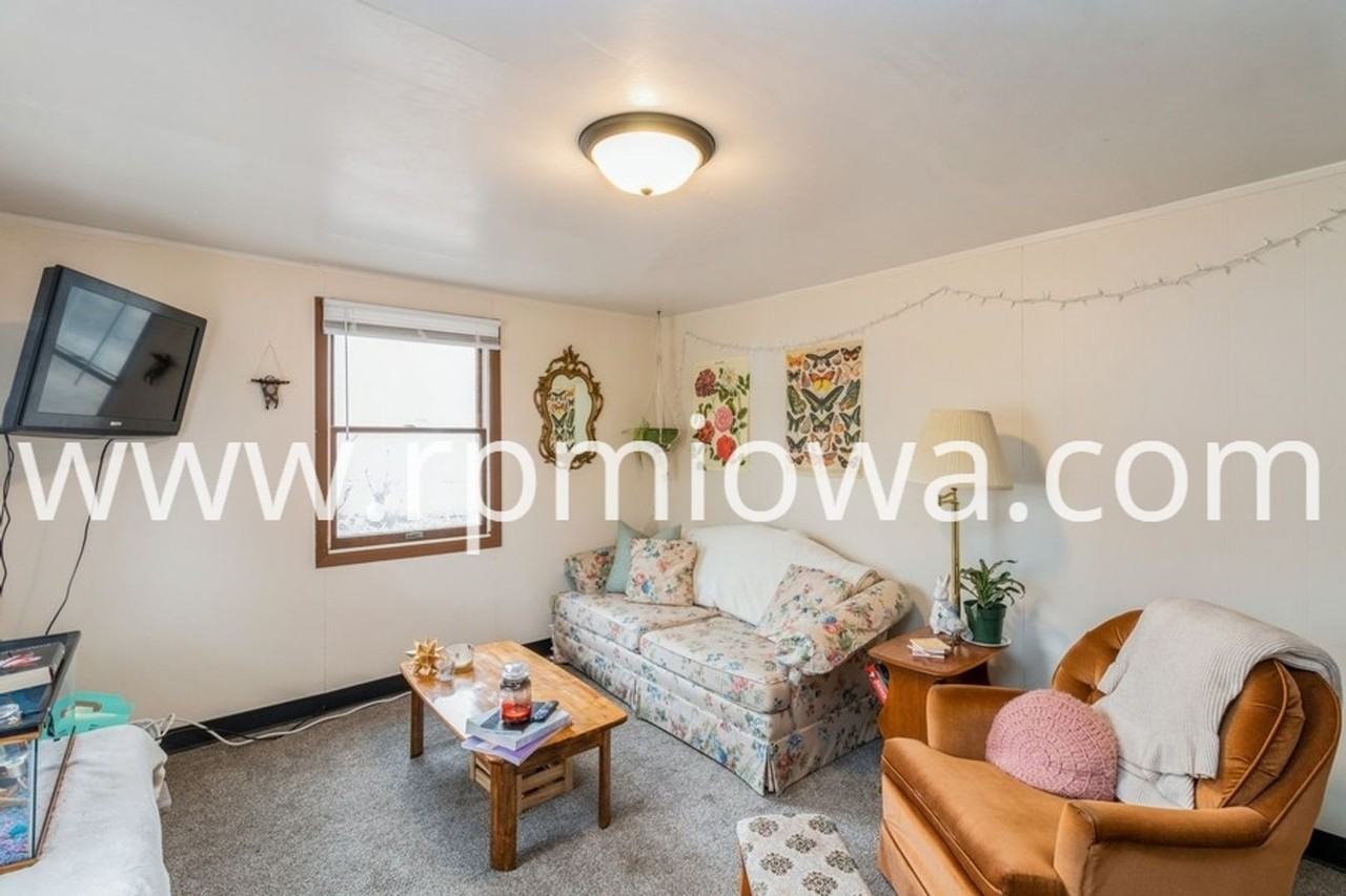 3309 Tripp St - Photo 3 of 15